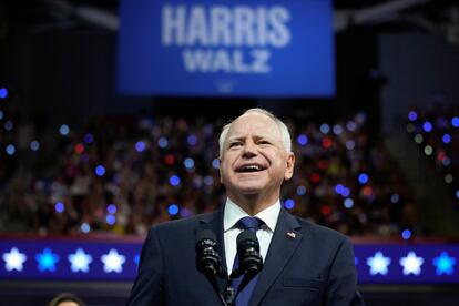 Tim Walz durante un acto de campaña en Filadelfia, en agosto de 2024.