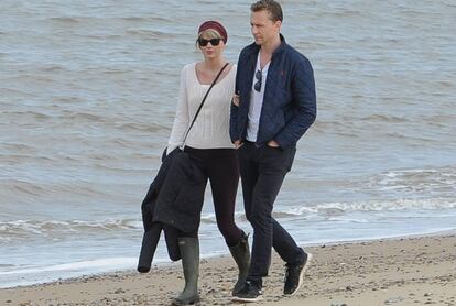 Taylor Swift y Tom Hiddleston, en Inglaterra.