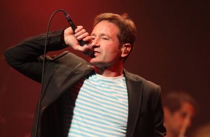 David Duchovny, durante uno de sus conciertos.