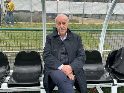 Vicente del Bosque, en las intalaciones del Rayner´s Lane F.C. de Londres, este domingo