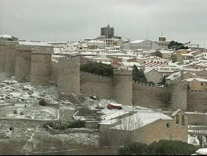 La ola de frío se despide con nevadas en casi todo el país