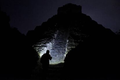 Templo del Gran Jaguar, construido en el año 700 en la ciudad maya de Tikal, al norte de Guatemala.