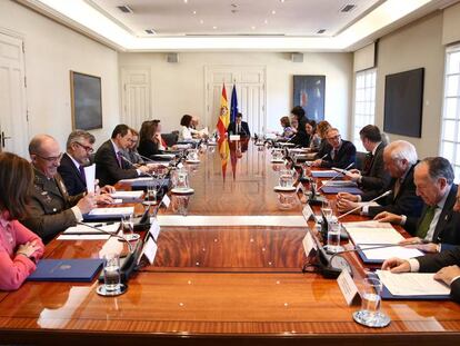 El presidente del Gobierno, Pedro Sánchez, preside en La Moncloa la reunión del Consejo de Seguridad Nacional.