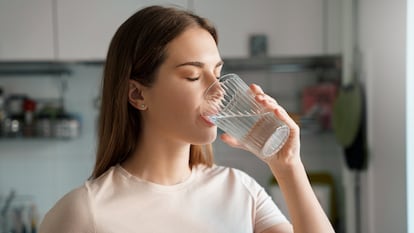 Los 12 voluntarios del experimento solo tomaron agua durante siete días.