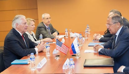 Tillerson y Lavrov, en su encuentro en Manila