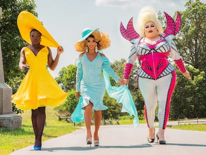 Bob the Drag Queen, Shangela y Eureka recorren la América rural en 'We're Here'.