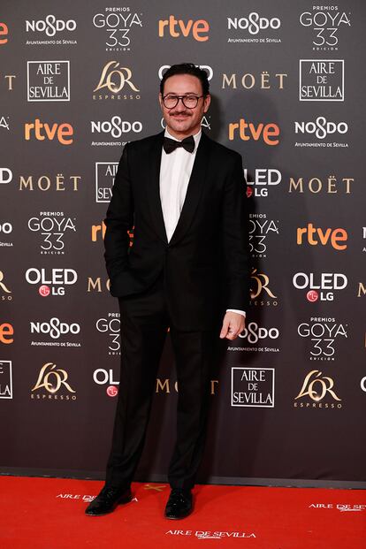 El actor Carlos Santos, vestido de Roberto Verino.