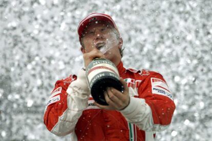 Kimi Raikkonen, como piloto de Ferrari.
