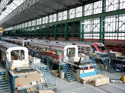 Nave de acabado de trenes de CAF.