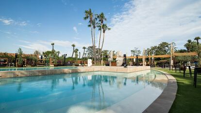 La piscina de Beso Pedralbes a l'Hotel Torre Molina de Barcelona.