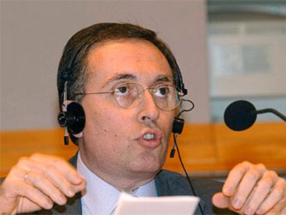 El subsecretario de Fomento, Adolfo Menéndez, durante su comparecencia de ayer en el Parlamento Europeo.
