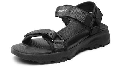 La sandalia deportiva perfecta para el verano.