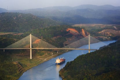 Puente del Centenario, en el Canal de Panamá.