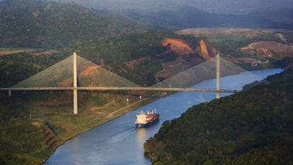 Puente del Centenario, en el Canal de Panamá.