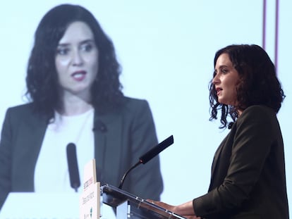 La presidenta de la Comunidad de Madrid y candidata a la reelección por el PP, Isabel Díaz Ayuso, en un acto en Madrid este lunes.