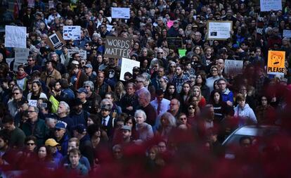 Protesta contra la presencia de Trump en Pittsburgh, este martes