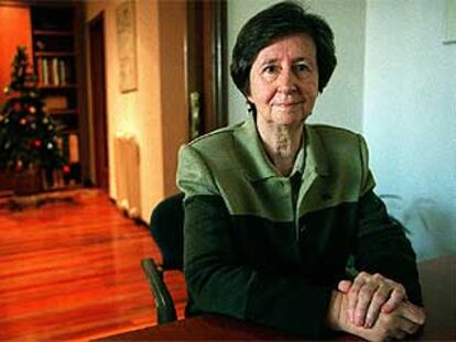 Margarita Salas, bióloga y miembro de la Real Academia Española, en su casa de Madrid.