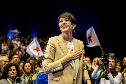 La candidata a la Xunta del BNG, Ana Pontón, en el mitin de cierre de campaña en Santiago de Compostela este viernes.