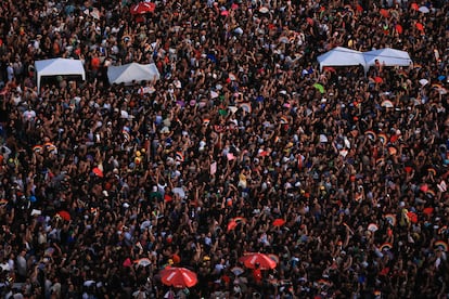 El Gobierno de Río informó que 3.300 policías militares patrullaron las calles cercanas al concierto.