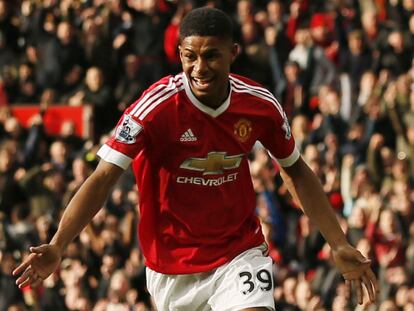 Marcus Rashford celebra uno de sus goles ante el Arsenal.