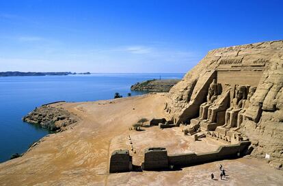 Entrada al templo de Abu Simbel, en la región de Nubia, al sur de Egipto.