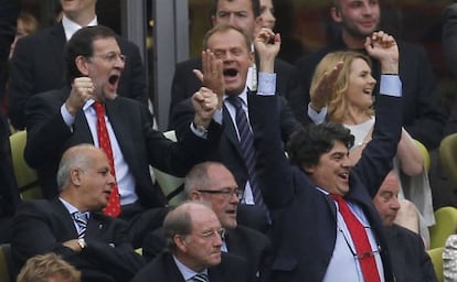 Rajoy, en el partido inaugural ante Italia.