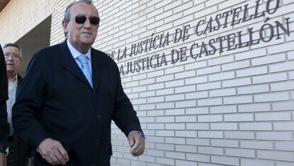 Carlos Fabra, en la Ciudad de la Justicia de Castellón.