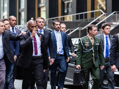 O presidente Jair Bolsonaro com sua delegação em Nova York, em setembro.