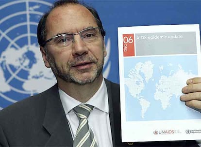 Peter Piot, director de la Agencia d e la ONU para el Sida (Onusida).