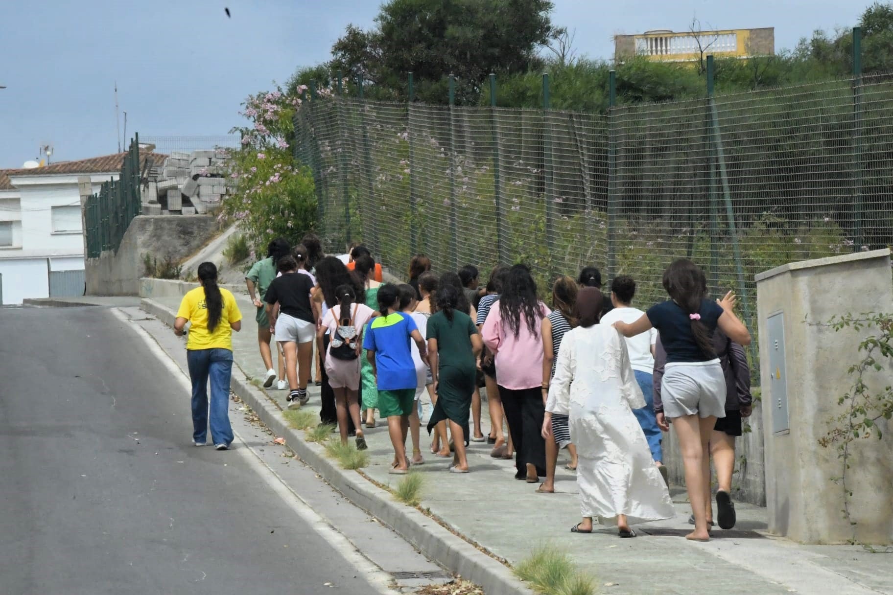 Bruselas recalca el “deber” de España de proteger a menores vulnerables en Ceuta pese a reclamar el retorno de los migrantes irregulares