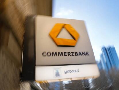 Cajero de Commerzbank en Fr&aacute;ncfort (Alemania).