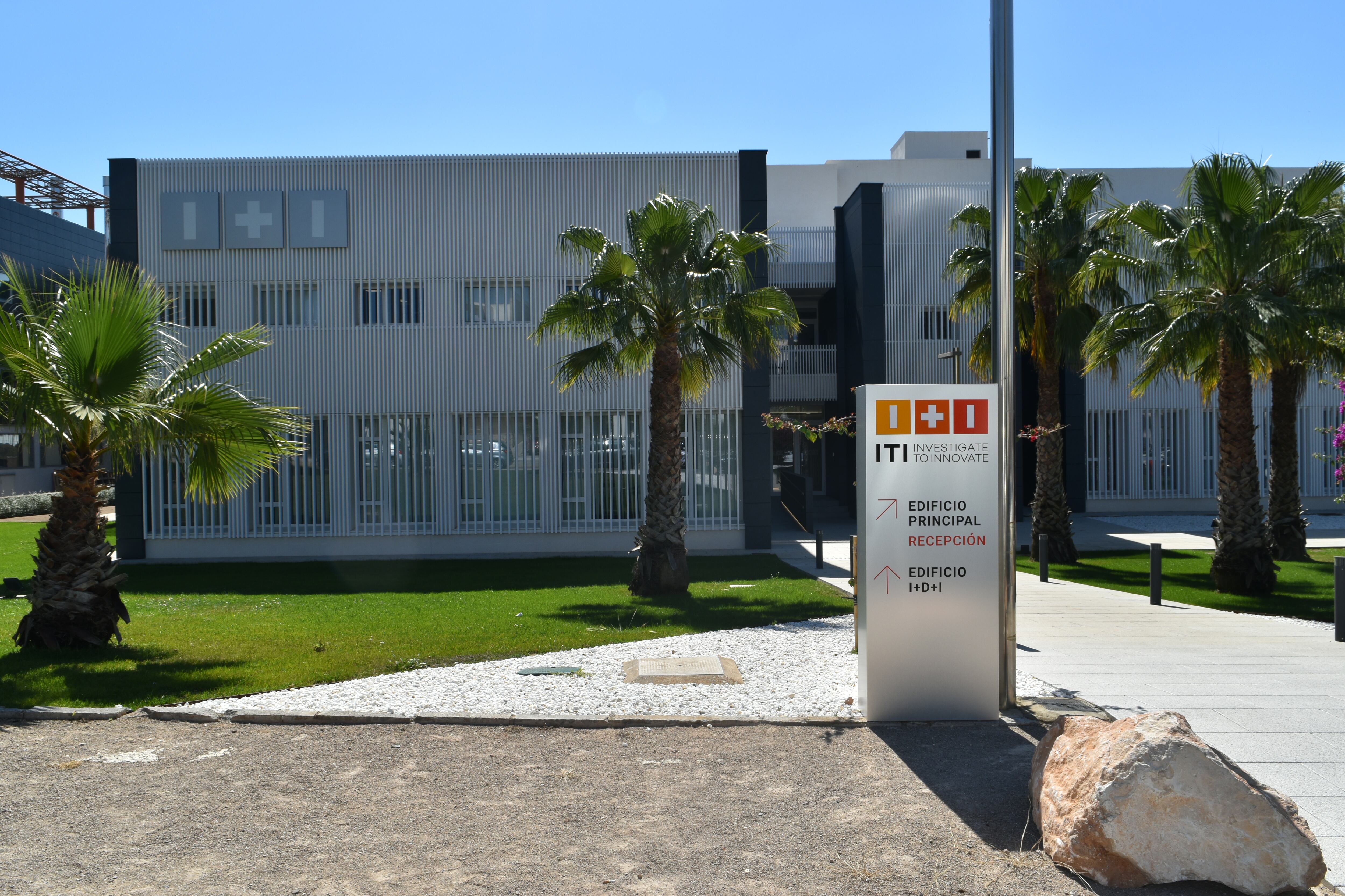 Con sede en Valencia, ITI es una empresa privada de análisis inteligente de la información con 30 años de existencia y que cuenta en la actualidad con una plantilla de más de 300 profesionales.