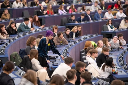 Alumnos españoles y de otros paises en el Parlamento Europeo en Estrasburgo. European Parliament.