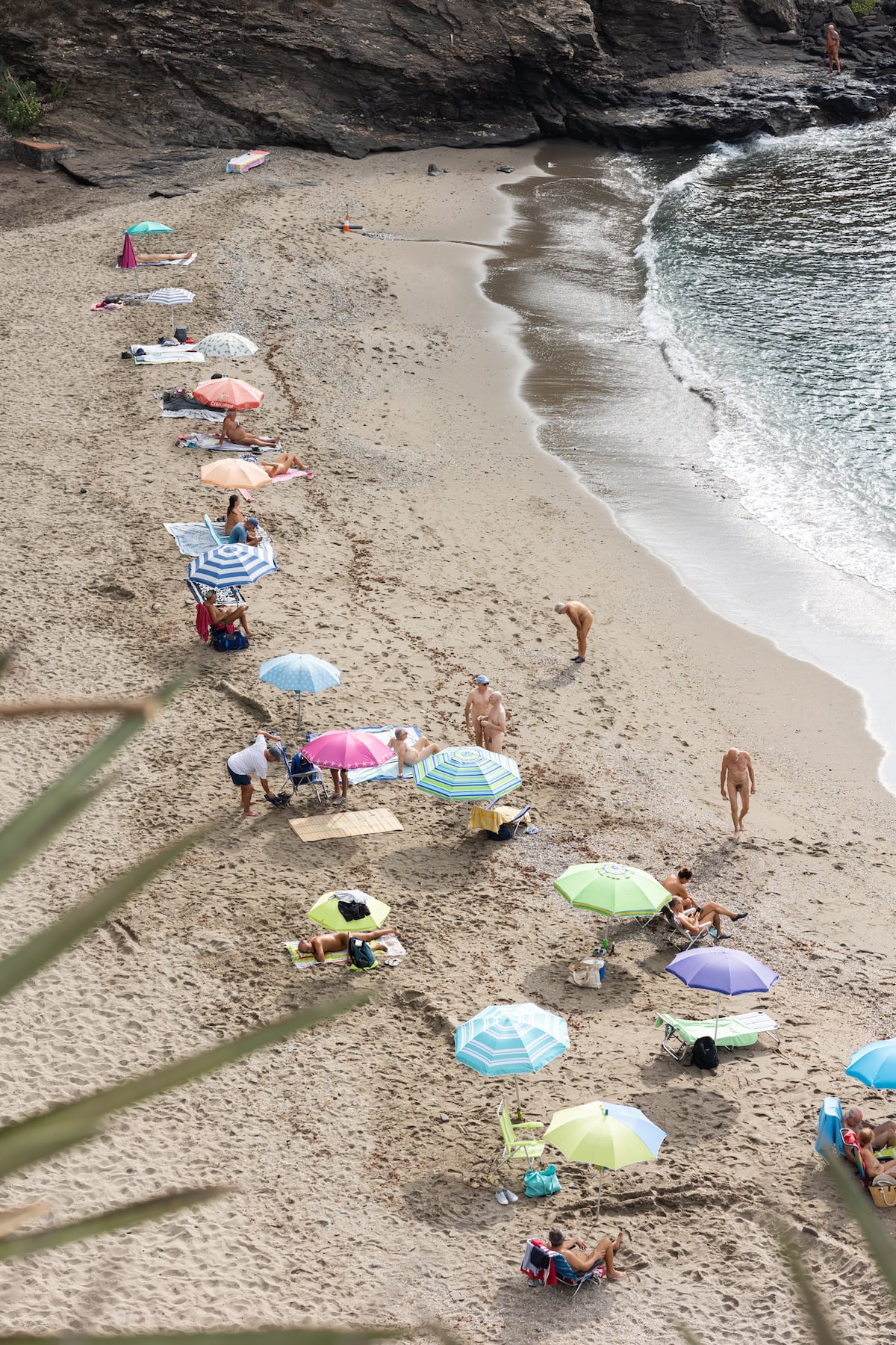 El nudismo pierde terreno en las playas | Revista de Verano | EL PAÍS