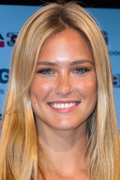 Bar Refaeli.