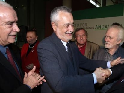 Griñán, junto a Alonso en la presentación este jueves del pacto.