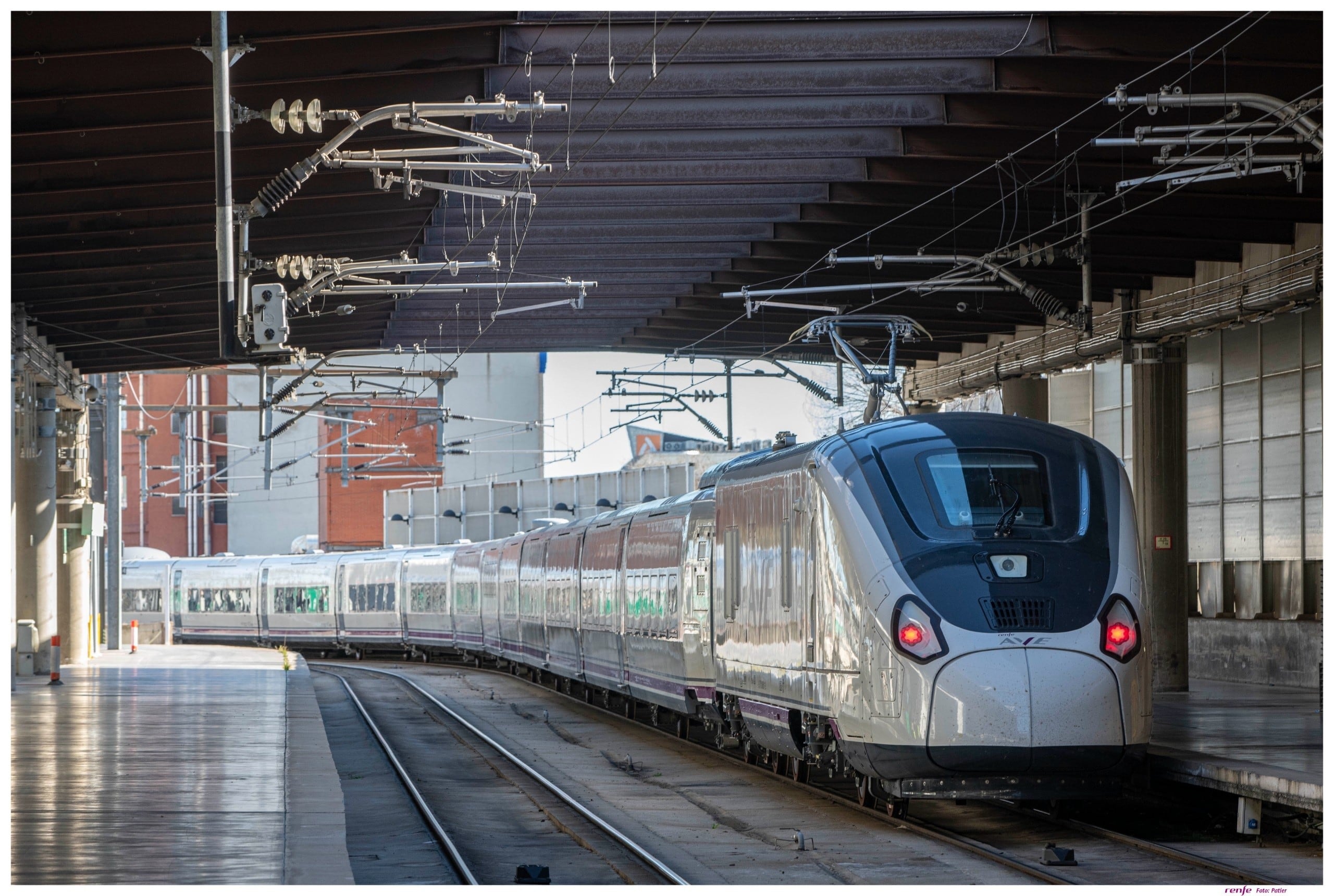Renfe lanza billetes para viajar en tren este verano desde nueve euros