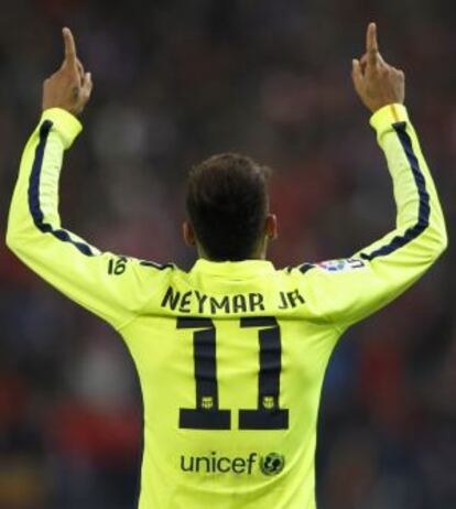 Neymar celebra su segundo gol en el partido contra el Attico.