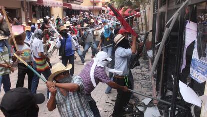 Ataque a la sede del PAN este miércoles en Chilpancingo.