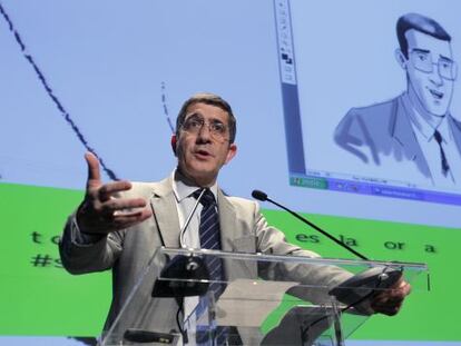 El 'lehendakari' López, durante su intervención ayer en Bilbao. 