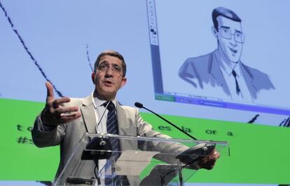 El 'lehendakari' López, durante su intervención ayer en Bilbao. 