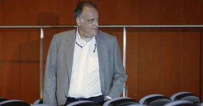 Javier Tebas, presidente de LaLiga, durante el sorteo del calendario de la temporada 2017-2018.