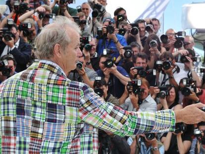 Bill Murray, ayer en Cannes durante la sesión fotográfica de la película Moonrise kingdom, de Wes Anderson.