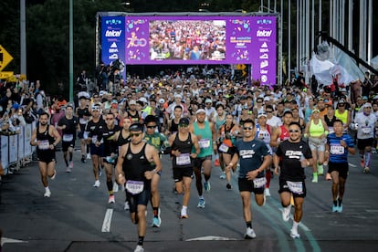 Corredores de México y el mundo hicieron el recorrido que incluye las avenidas más emblemáticas de la capital.