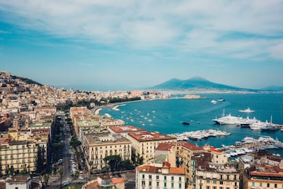 Puerto de Nápoles, uno de los mayores del Mediterráneo.