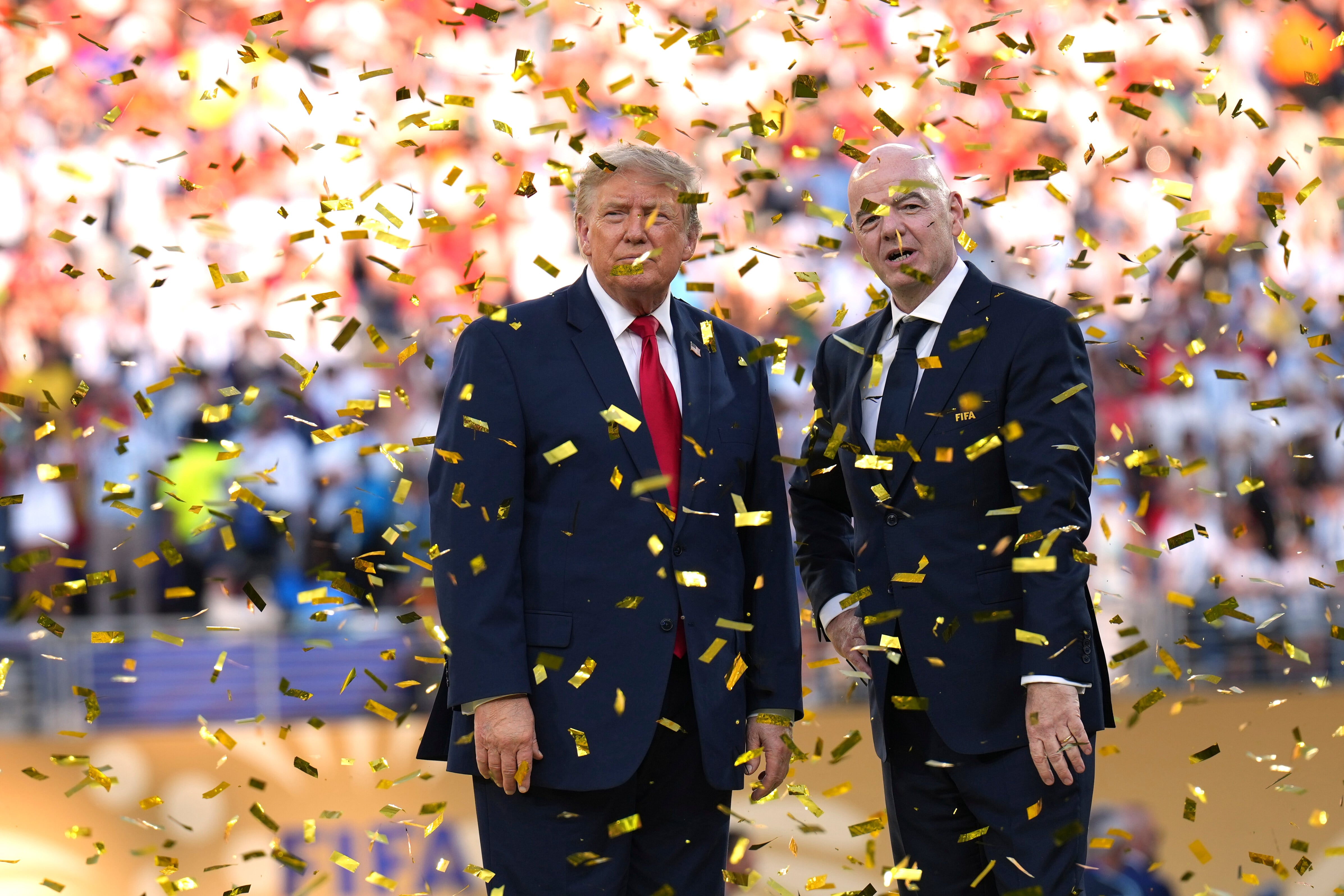 Trump metió la política en el Mundial de fútbol con el trato a Irán y la tarjeta roja a Balogun