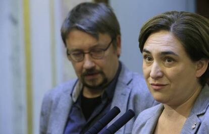Ada Colau amb Xavier Domènech.