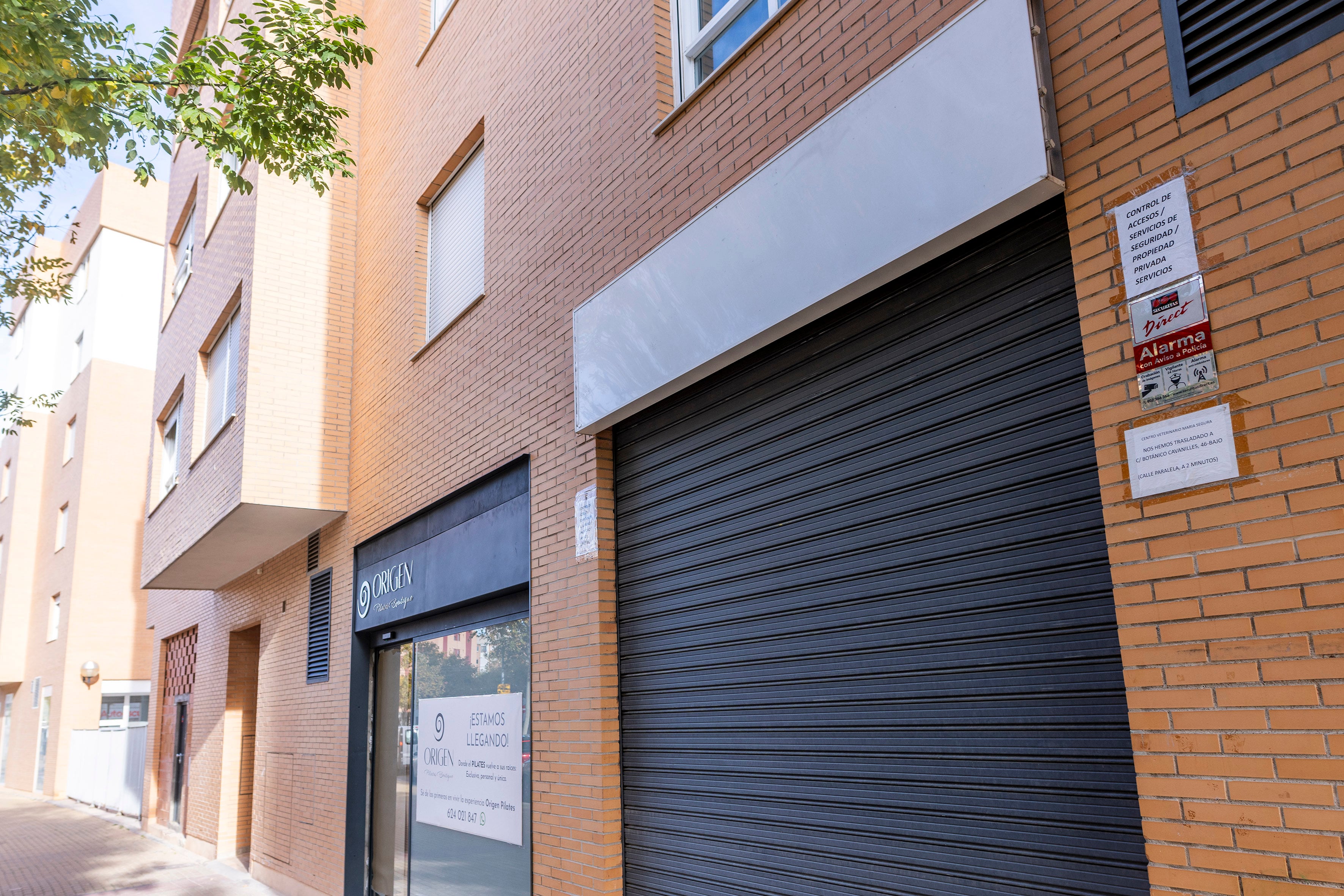 Local del que los agentes de información sacaron parte del marterial intervenido a la célula terrorista de The Base en Castellón.