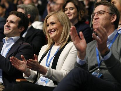 Casado, Cifuentes y Feij&oacute;o, en el Congreso del PP de Madrid. 