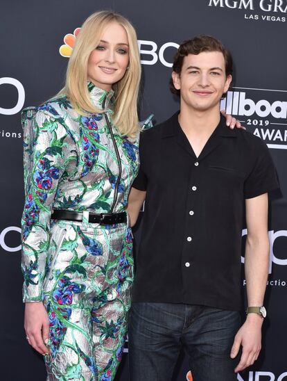 Sophie Turner y Tye Sheridan, en los Billboard Music Award.